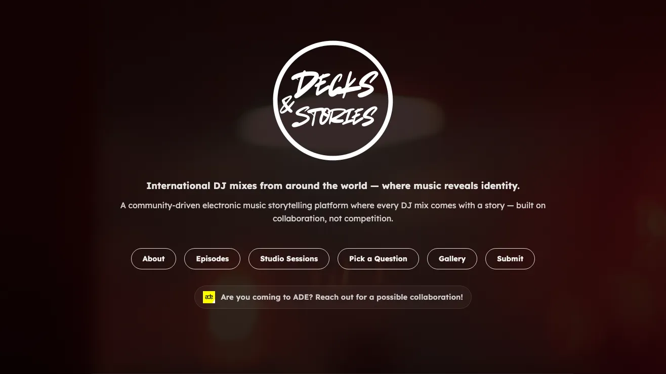Decks&Stories website homepage with the platform logo